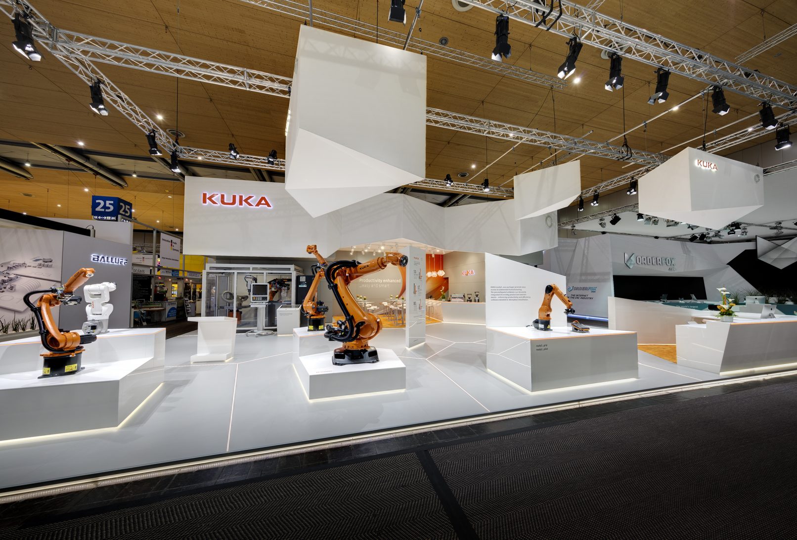 KUKA EMO 2017 09