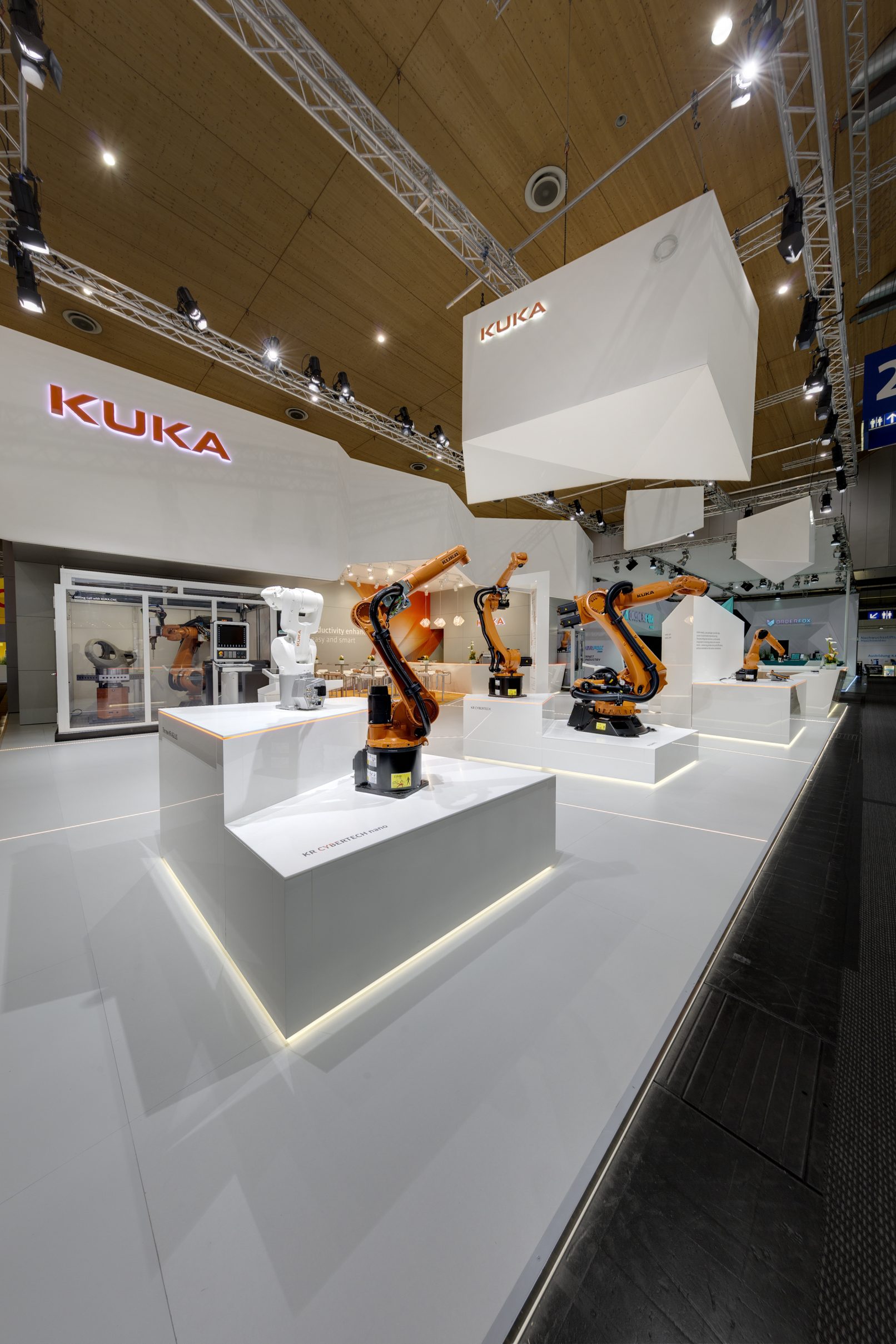 KUKA EMO 2017 12