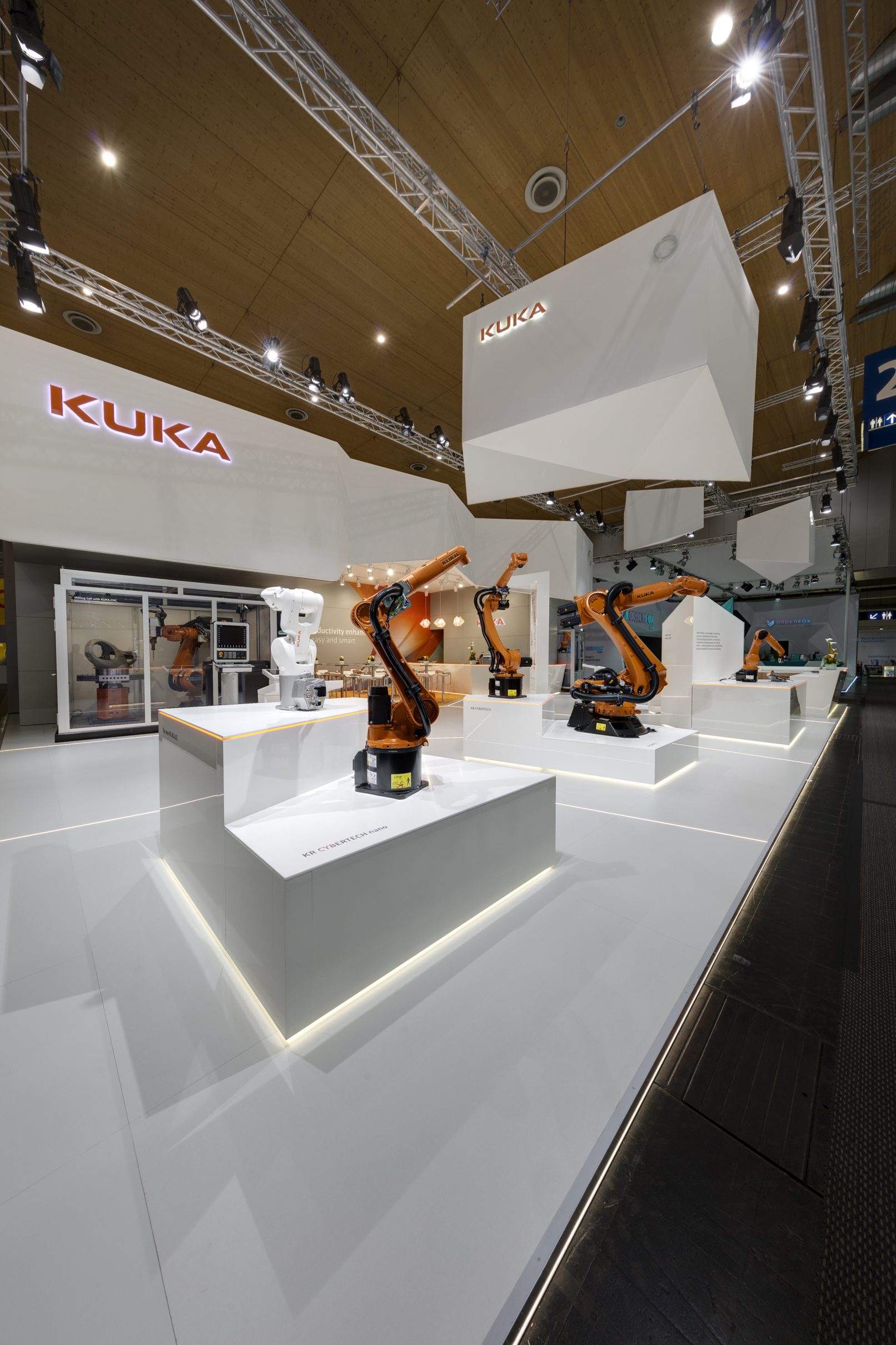 KUKA EMO 2017 14